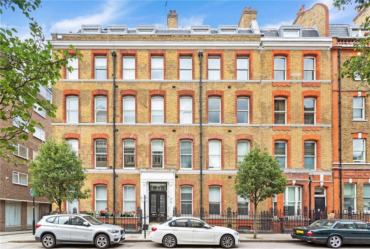 1 bedroom flat, Weymouth Street, Marylebone W1G - Available