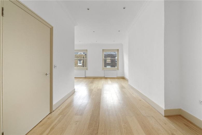 2 bedroom flat, Wimpole Street, London W1G - Available