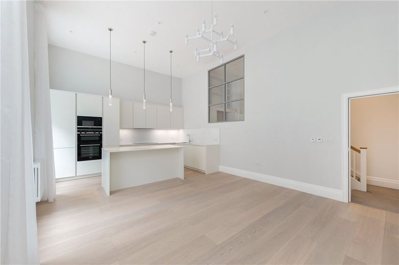 2 bedroom flat, Great Cumberland Place, Marylebone W1H - Let Agreed