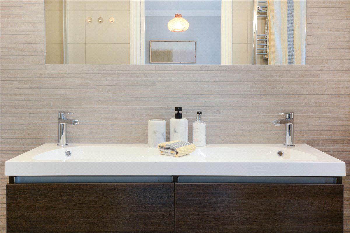 2 bedroom flat, Stourcliffe Close, Stourcliffe Street W1H - Available