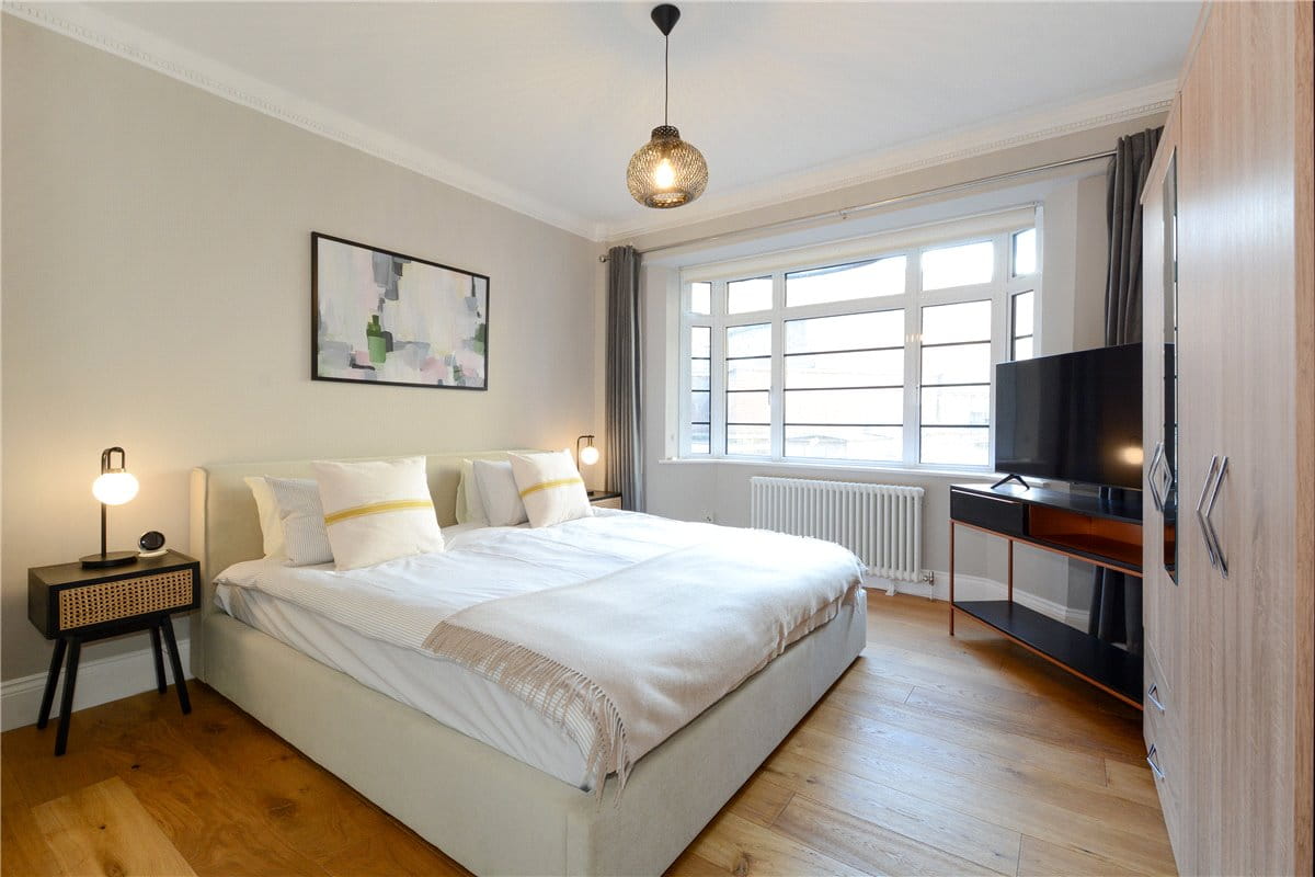 2 bedroom flat, Stourcliffe Close, Stourcliffe Street W1H - Available
