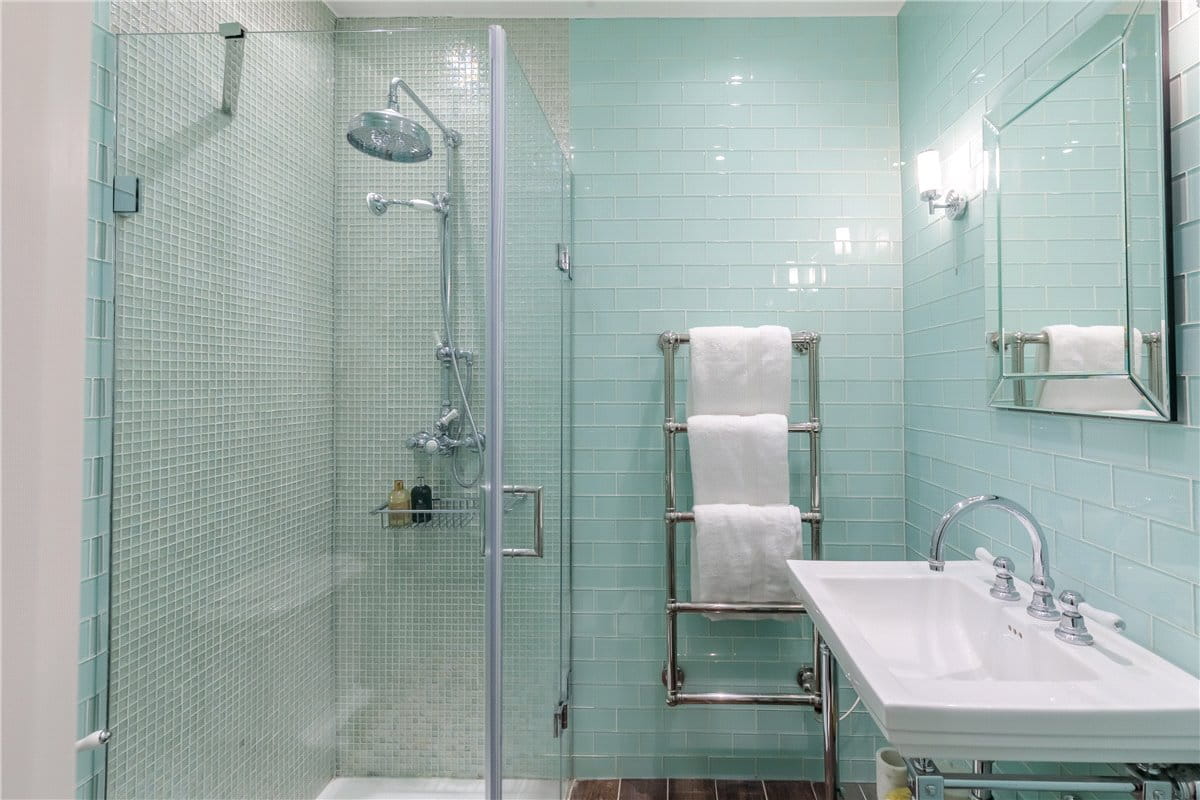 3 bedroom maisonette, Wimpole Street, London W1G - Available