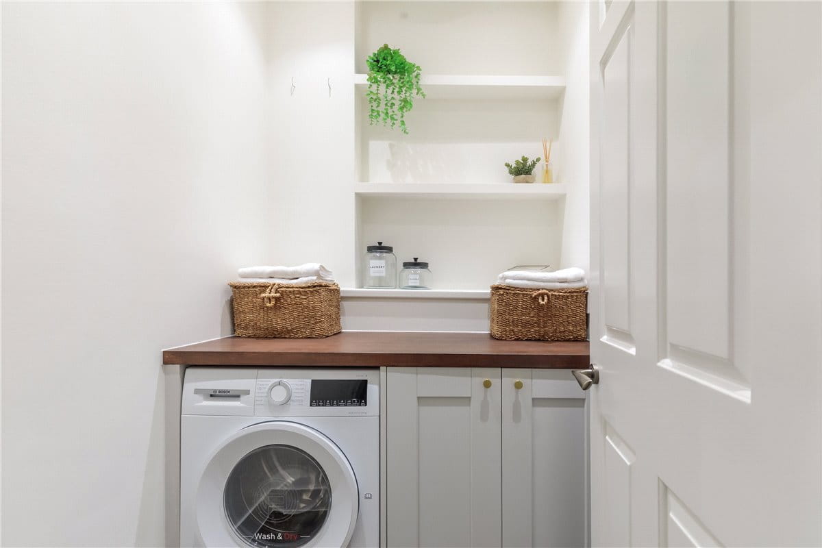 3 bedroom maisonette, Wimpole Street, London W1G - Available