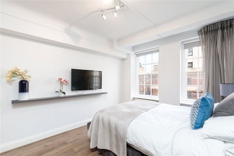 2 bedroom flat, Great Cumberland Place, Marylebone W1H - Available
