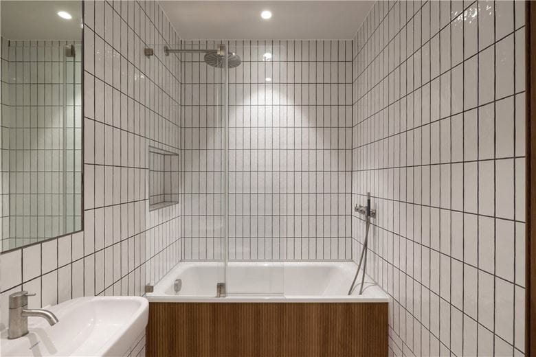 2 bedroom flat, Wigmore Street, London W1U