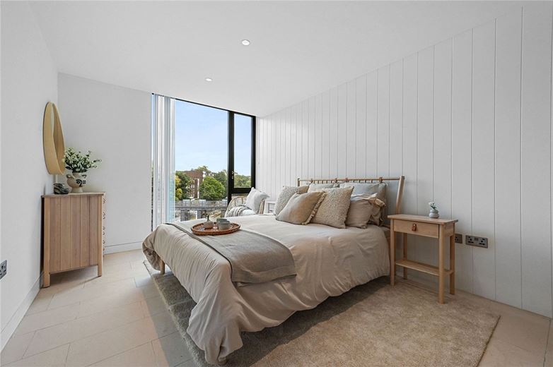 3 bedroom flat, Latitude House, Oval Road NW1 - Available