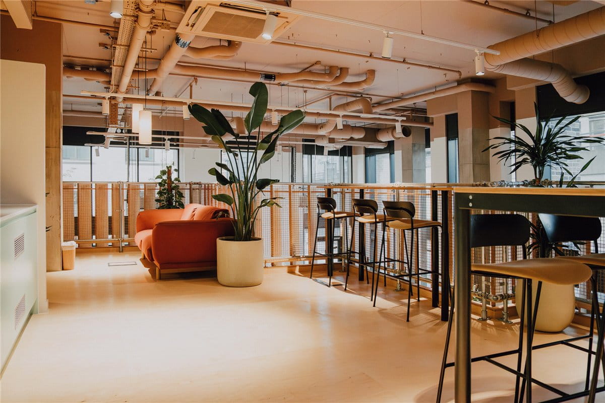 2 bedroom flat, Heartwell Avenue, London E16 - Available