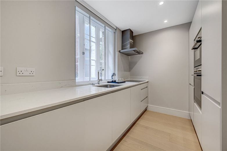 1 bedroom flat, Ossington Buildings, London W1U - Available
