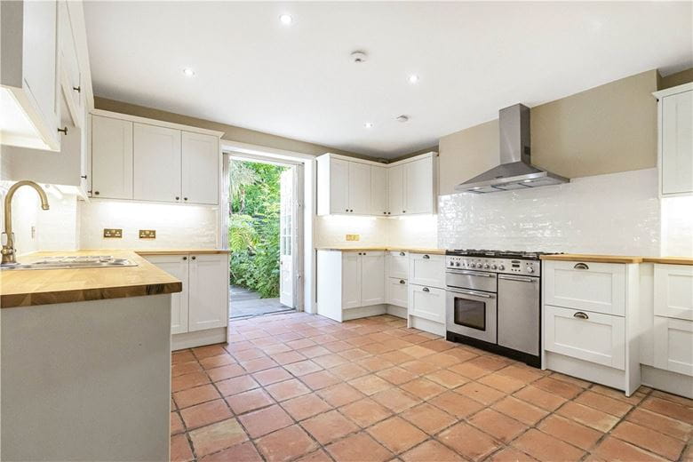 5 bedroom house, Park Village East, London NW1 - Available