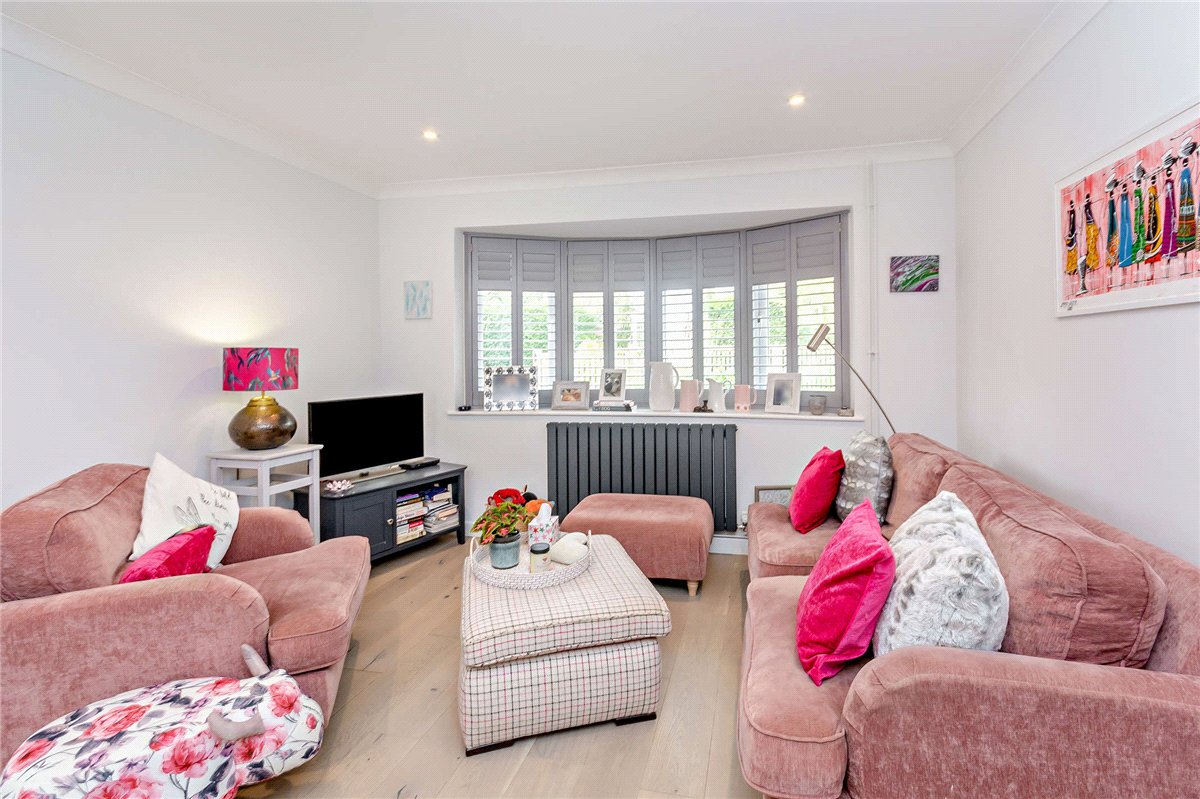 3 bedroom house, Craven Road, Inkpen RG17 - Available