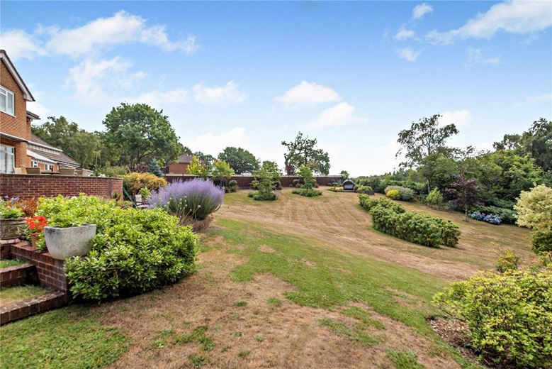 4 bedroom house, Crookham Common Road, Crookham Common RG19 - Sold STC