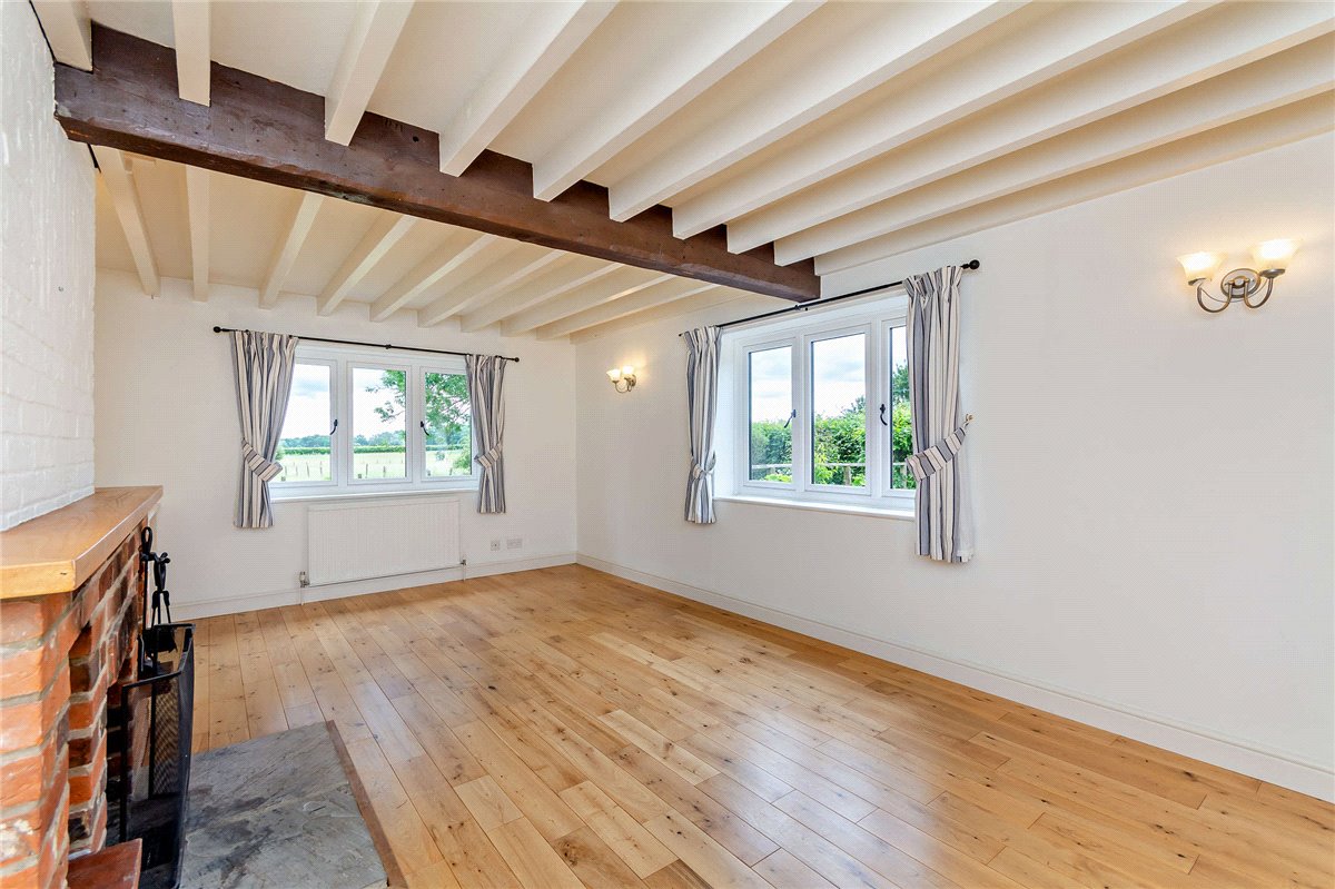 2 bedroom house, Hamstead Holt Farm, Kintbury Holt RG20 - Sold STC