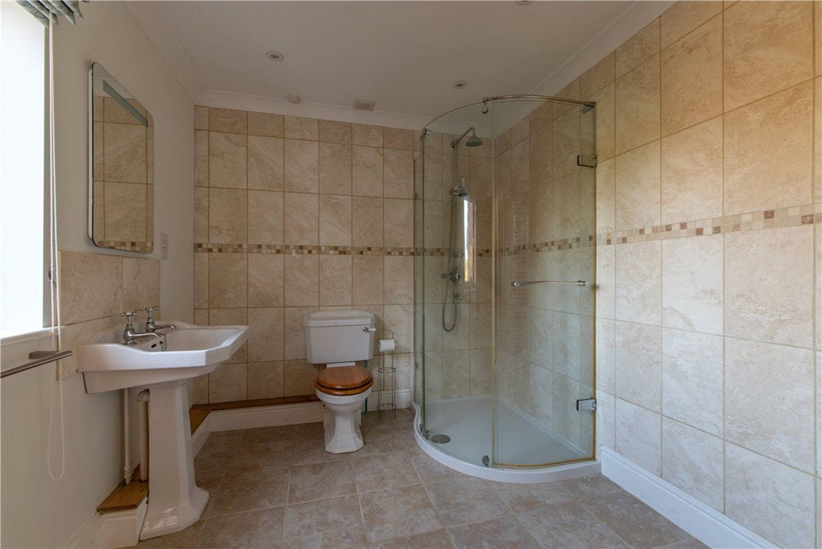 5 bedroom house, Post Office Road, Inkpen RG17 - Available