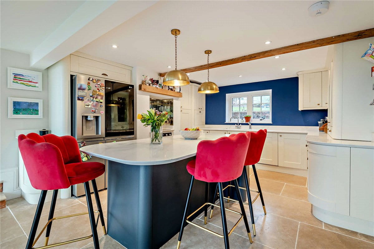 5 bedroom house, Crookham Common, Thatcham RG19 - Available