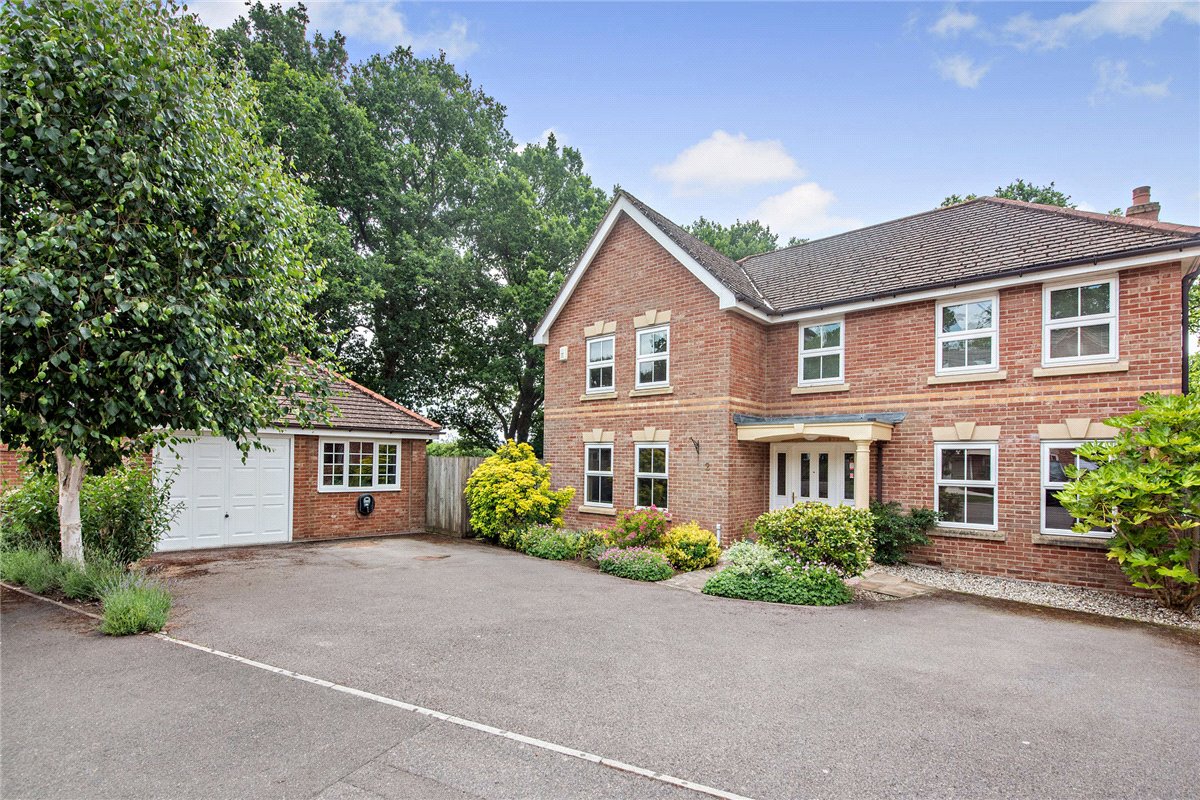 5 bedroom house, Spring Gardens, Newbury RG20 - Sold STC