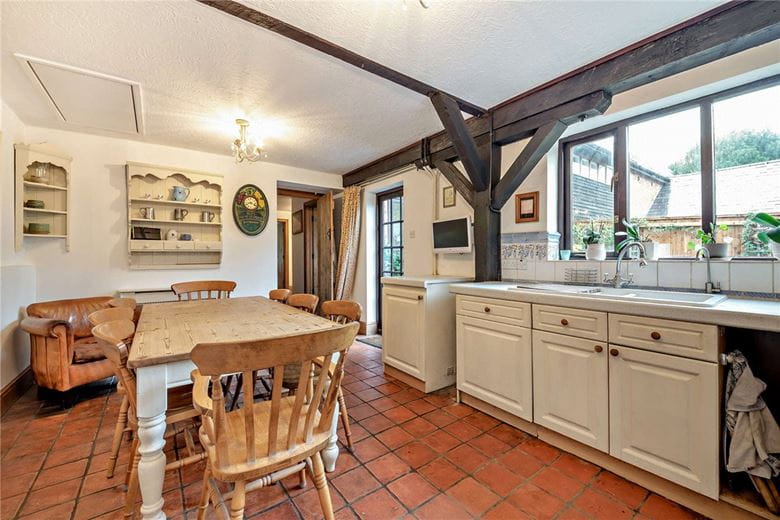 4 bedroom , Snelsmore, Newbury RG14 - Available