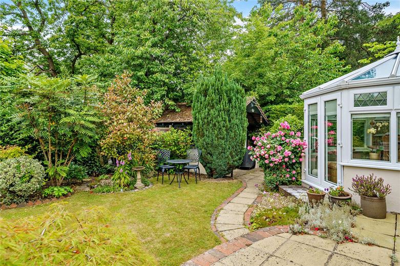 2 bedroom bungalow, Ridgeway Close, Hermitage RG18 - Sold STC