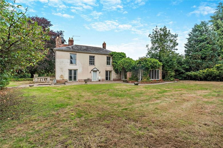 5 bedroom house, Oxford Street, Lambourn RG17 - Available