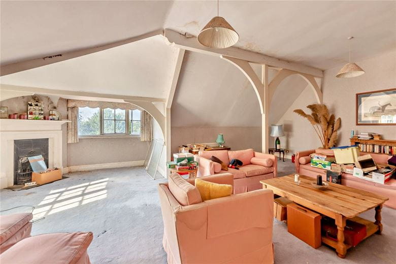 7 bedroom house, East Woodhay, Newbury RG20 - Sold