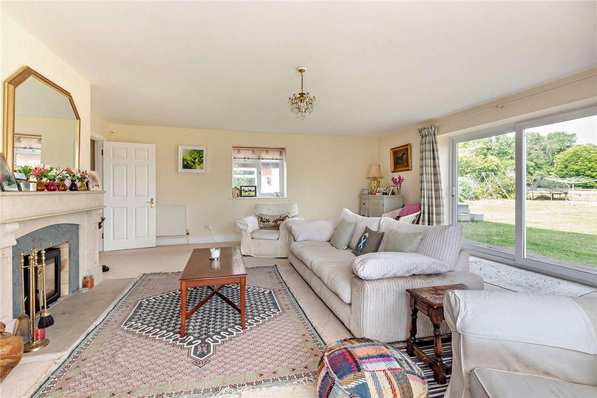 3.2 acres House, Wickham Heath, Newbury RG20 - Sold STC