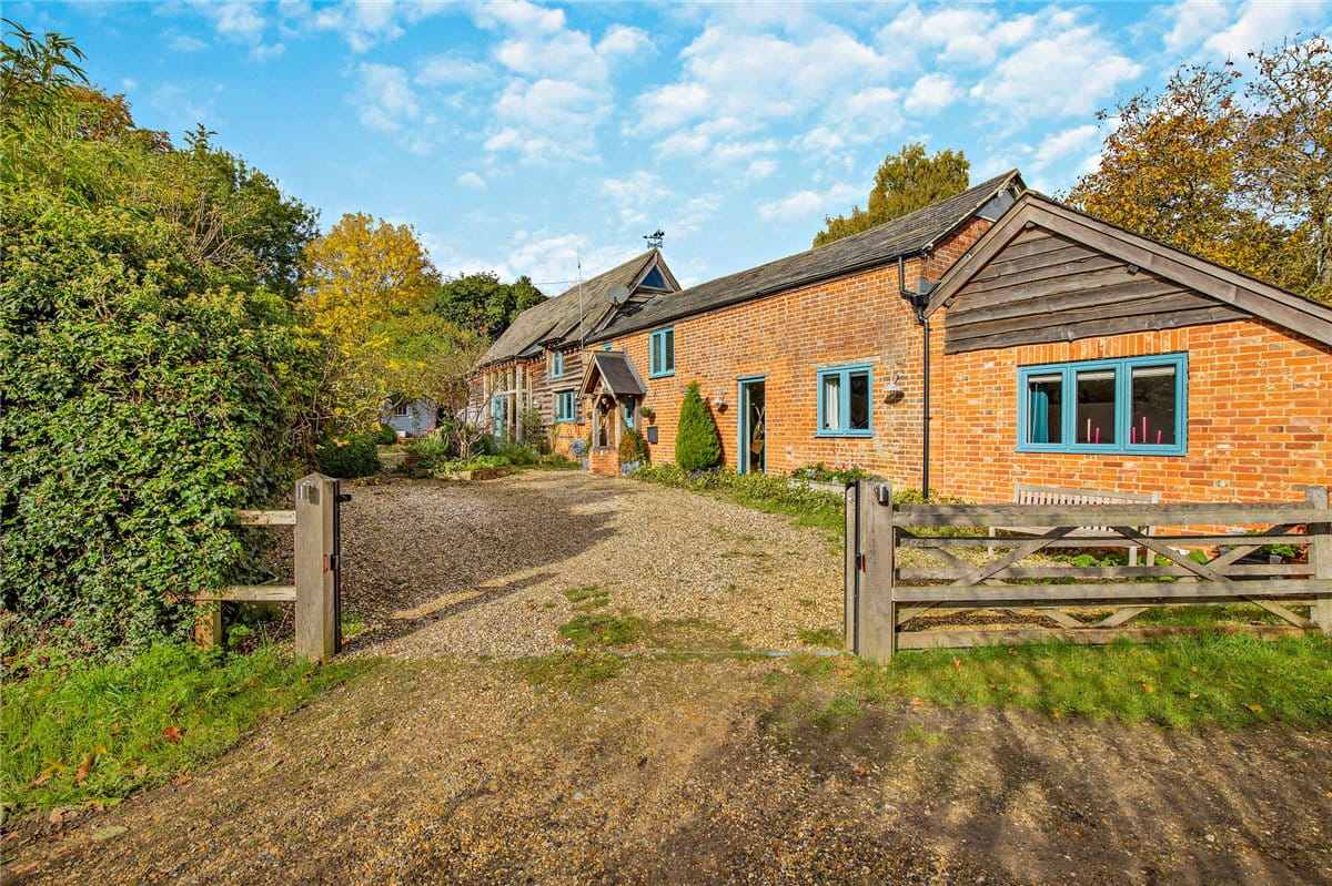 4 bedroom house, Long Lane, Shaw RG14 - Sold STC