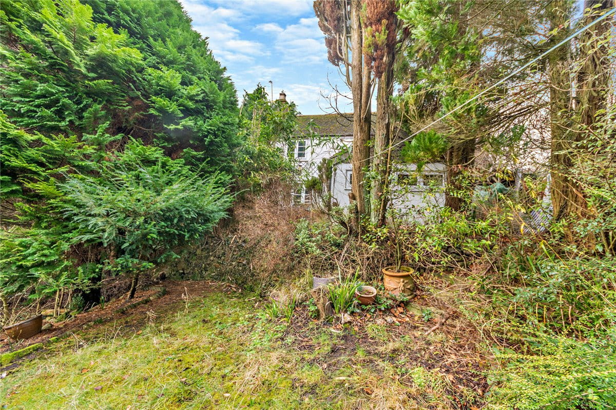 2 bedroom house, Belmont, Woodspeen RG20 - Available