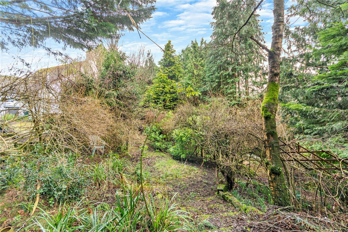 2 bedroom house, Belmont, Woodspeen RG20 - Available