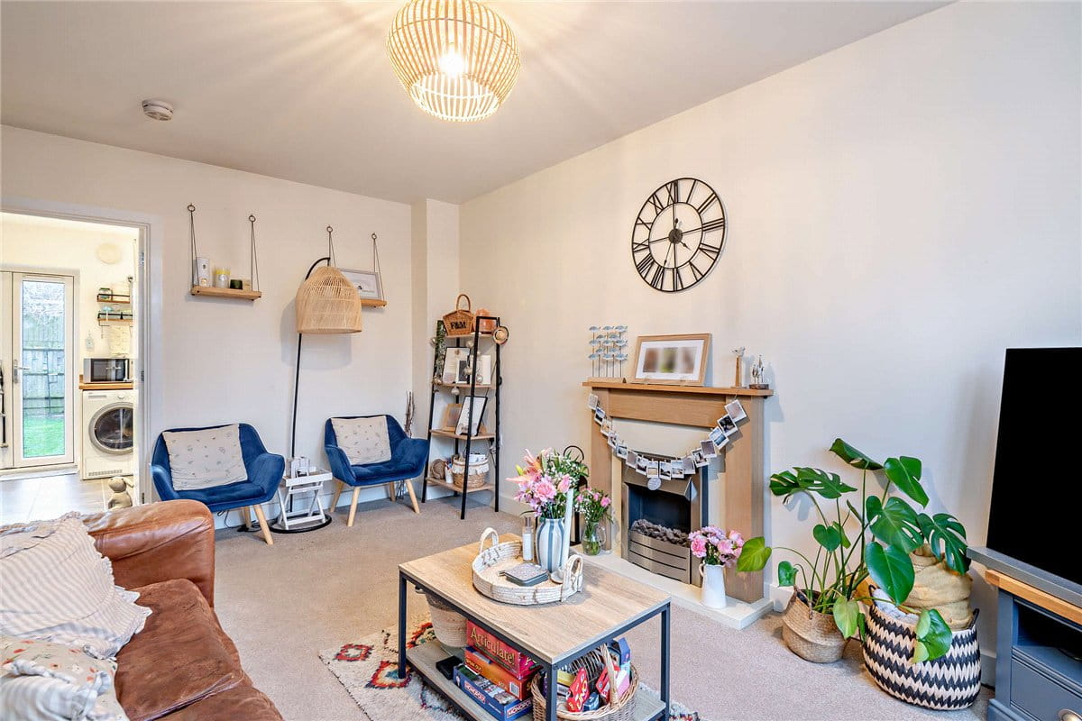 2 bedroom house, Greenacre Place, Newbury RG14 - Available