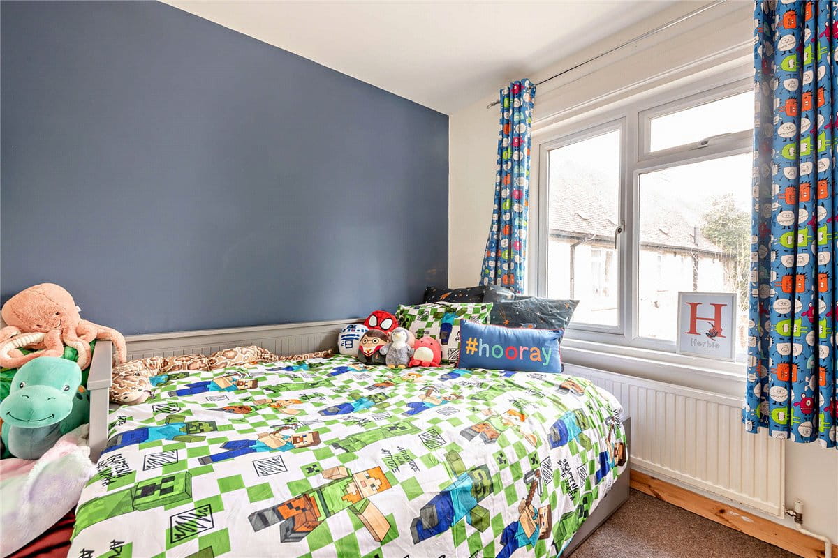 4 bedroom house, Green Lane, Newbury RG14 - Available