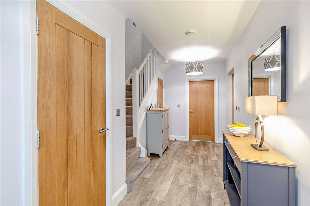 5 bedroom house, The Dolmans, Shaw RG14 - Available