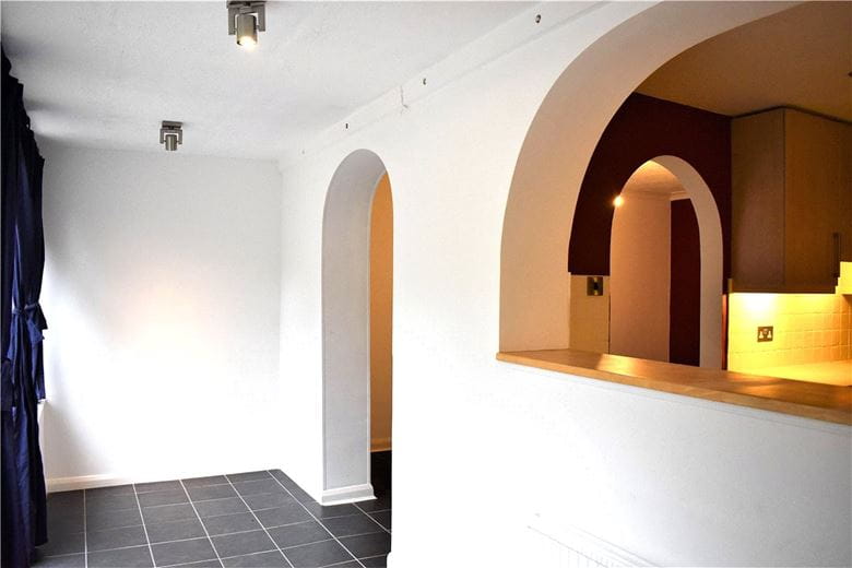 3 bedroom house, Newbury, Berkshire RG14 - Sold