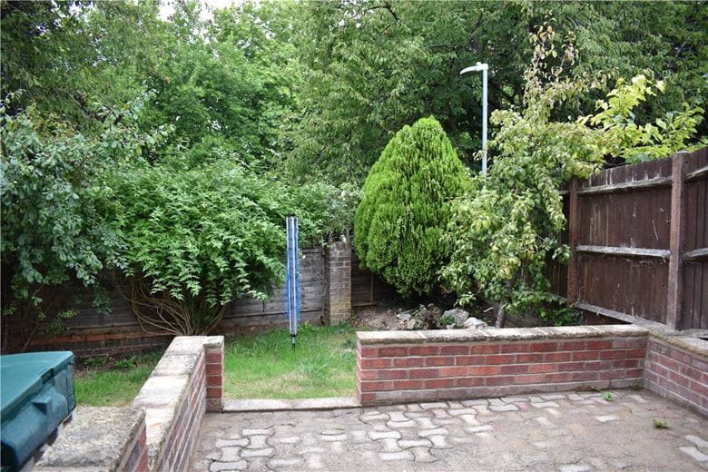 3 bedroom house, Newbury, Berkshire RG14 - Sold