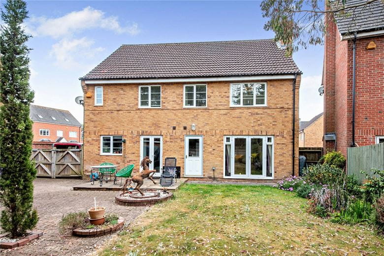 5 bedroom house, Haysoms Drive, Greenham RG19 - Sold STC