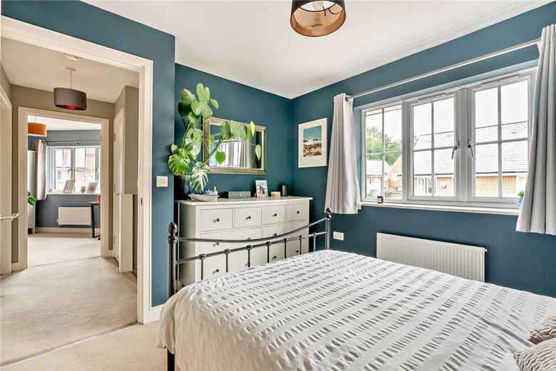 3 bedroom house, Merlin Road, Bishops Green RG20 - Sold STC