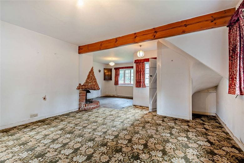 6 bedroom house, Burys Bank Road, Greenham RG19 - Sold STC