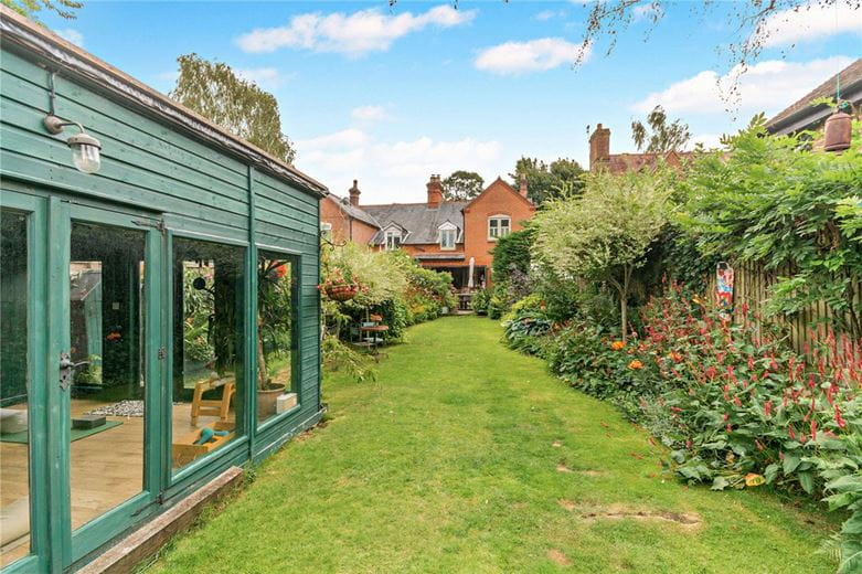 3 bedroom house, Gore End Road, Ball Hill RG20 - Sold