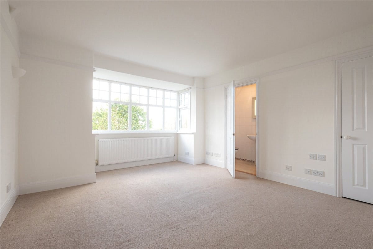 4 bedroom house, The Ridge, Cold Ash RG18 - Sold STC