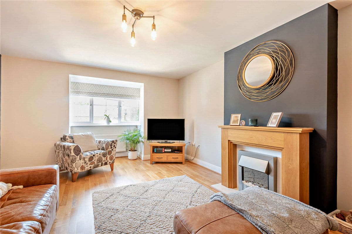 4 bedroom house, Folly Court, Cold Ash RG18 - Available