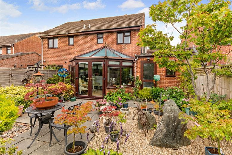 3 bedroom house, Billington Way, Thatcham RG18 - Sold STC