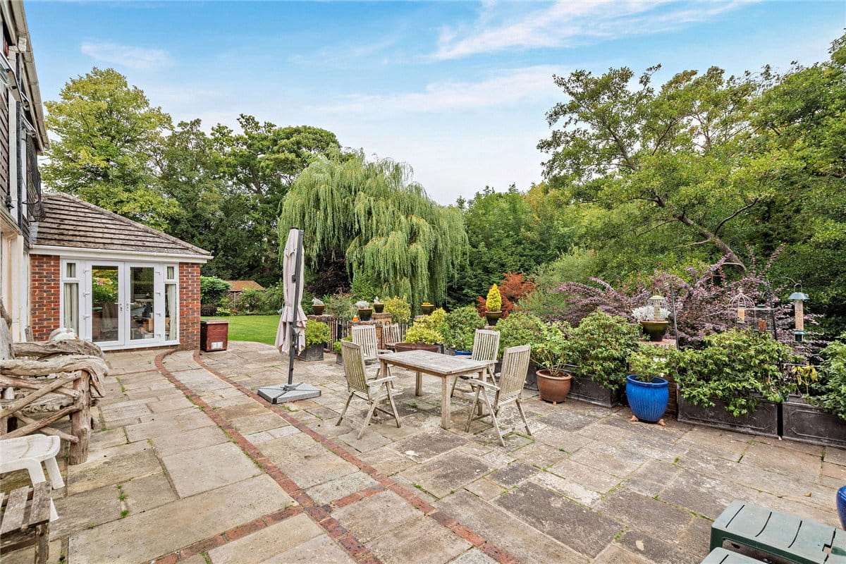 4 bedroom house, Church Street, Kintbury RG17 - Sold STC