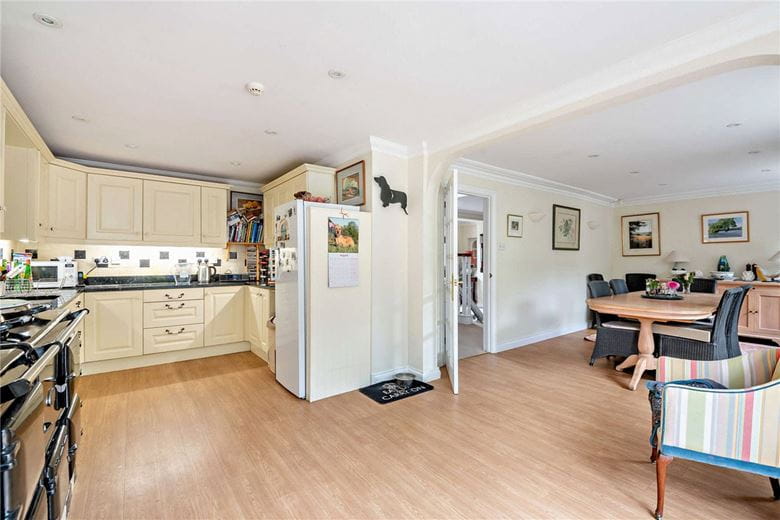 4 bedroom house, Church Street, Kintbury RG17 - Sold STC