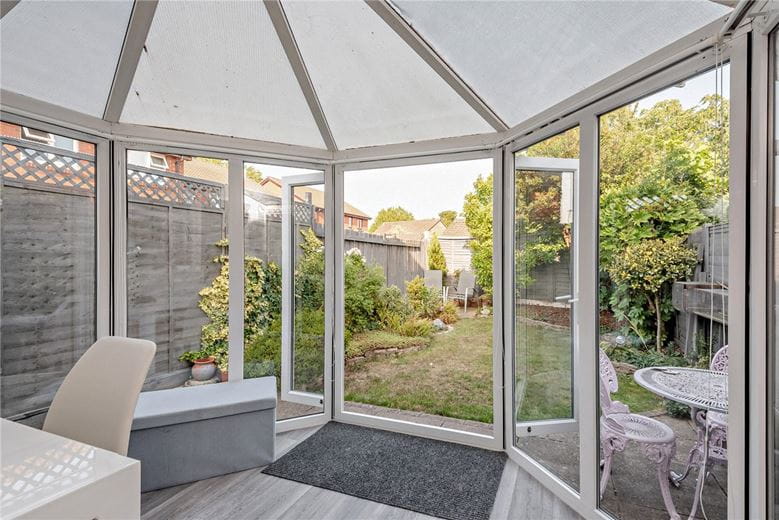 2 bedroom house, Blackdown Way, Thatcham RG19 - Sold STC