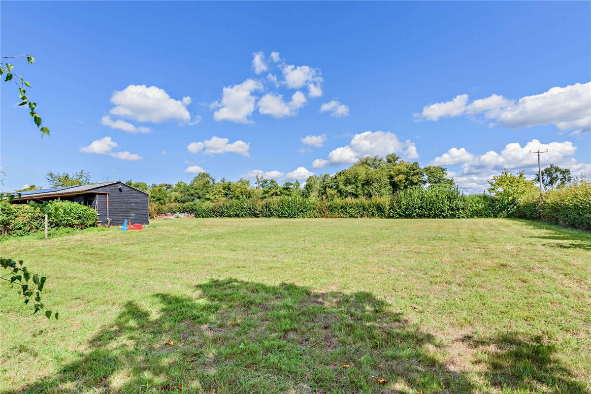 3 bedroom cottage, Hyde End Lane, Brimpton RG7 - Sold STC