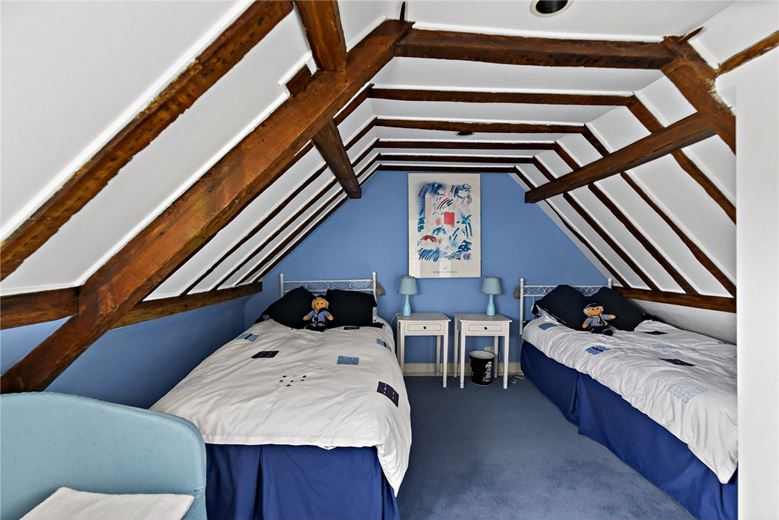 7 bedroom house, Bridge Street, Hungerford RG17 - Available