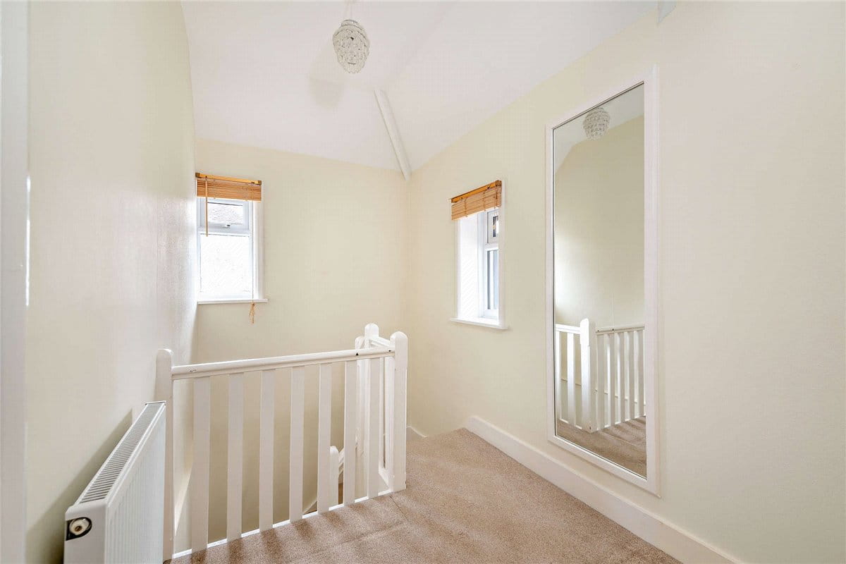 3 bedroom cottage, Rookwood, Stockcross RG20 - Available