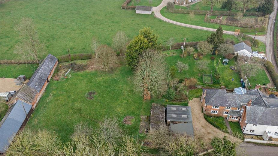 5 bedroom cottage, Ibworth, Tadley RG26 - Available