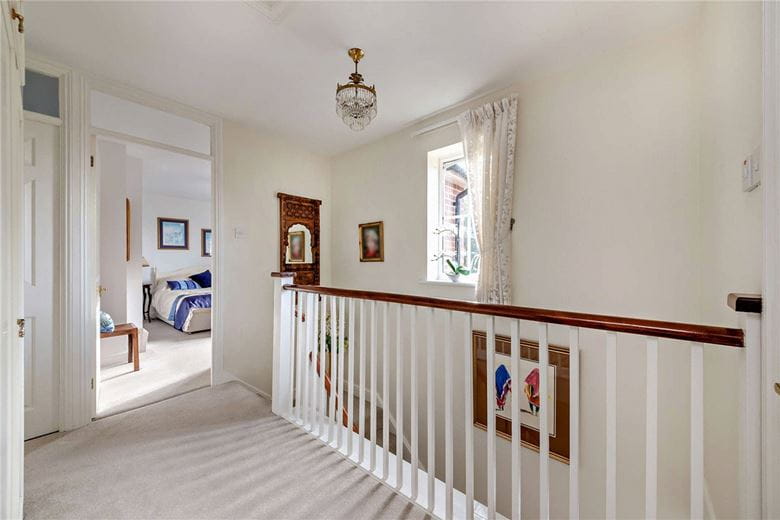 4 bedroom house, Heathfields, Chieveley RG20 - Available