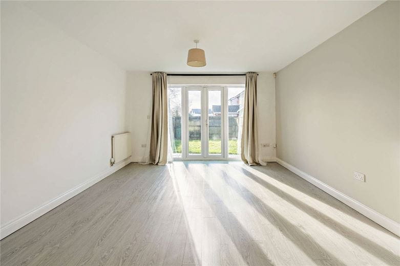 2 bedroom house, Redfinch Mews, Thatcham RG19 - Available