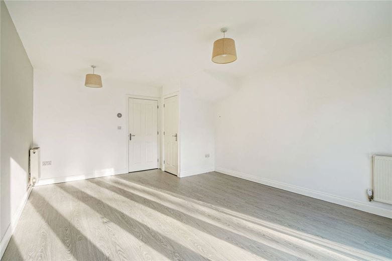 2 bedroom house, Redfinch Mews, Thatcham RG19 - Available