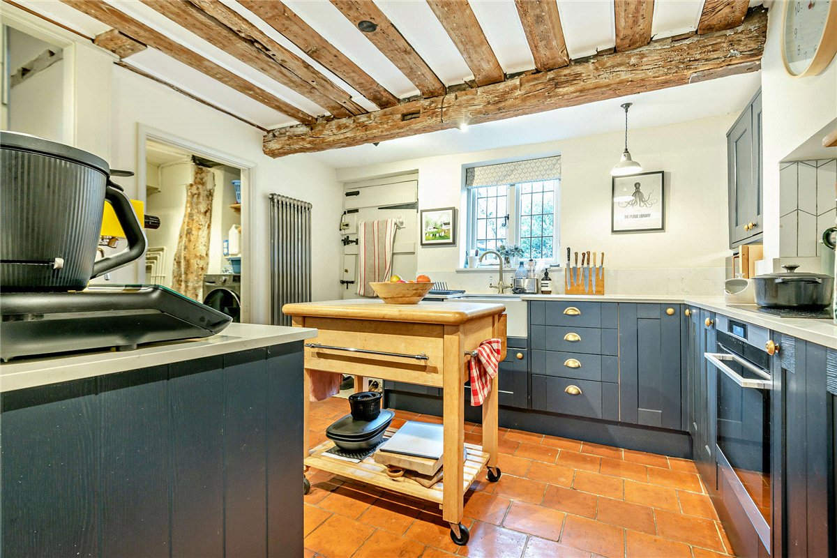 4 bedroom house, George Street, Kingsclere RG20 - Sold STC